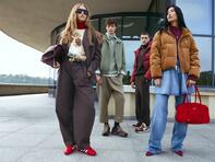 Как да носите дамски кецове с рокли и поли?