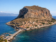 Монемвасия – каменният гръцки град, скрит върху скала в морето