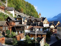 Малкият австрийски град край езеро, който изглежда нереален — Халщат