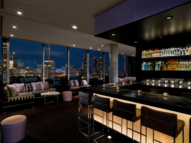 Топ 10 барове на покриви - Томпсън Торонто, Торонто